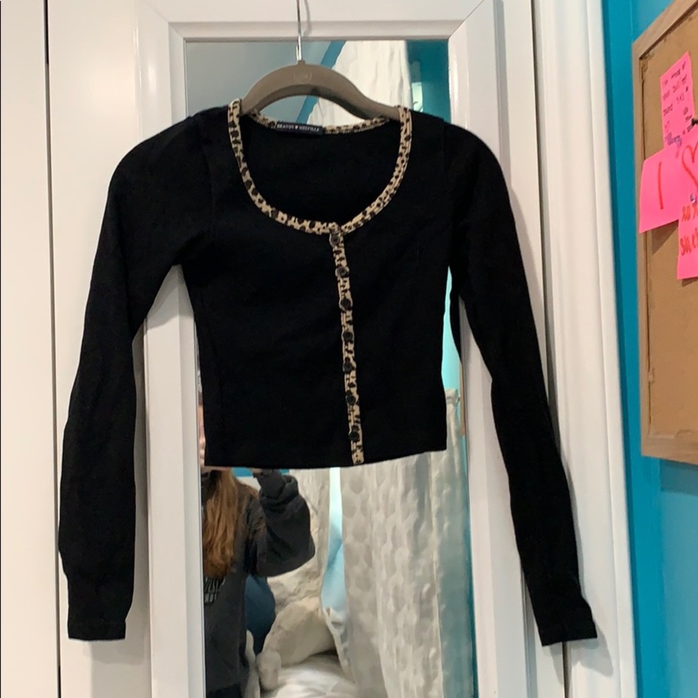 brandy melville long sleeve